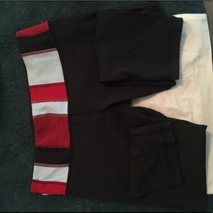 Lululemon crop pants size 10